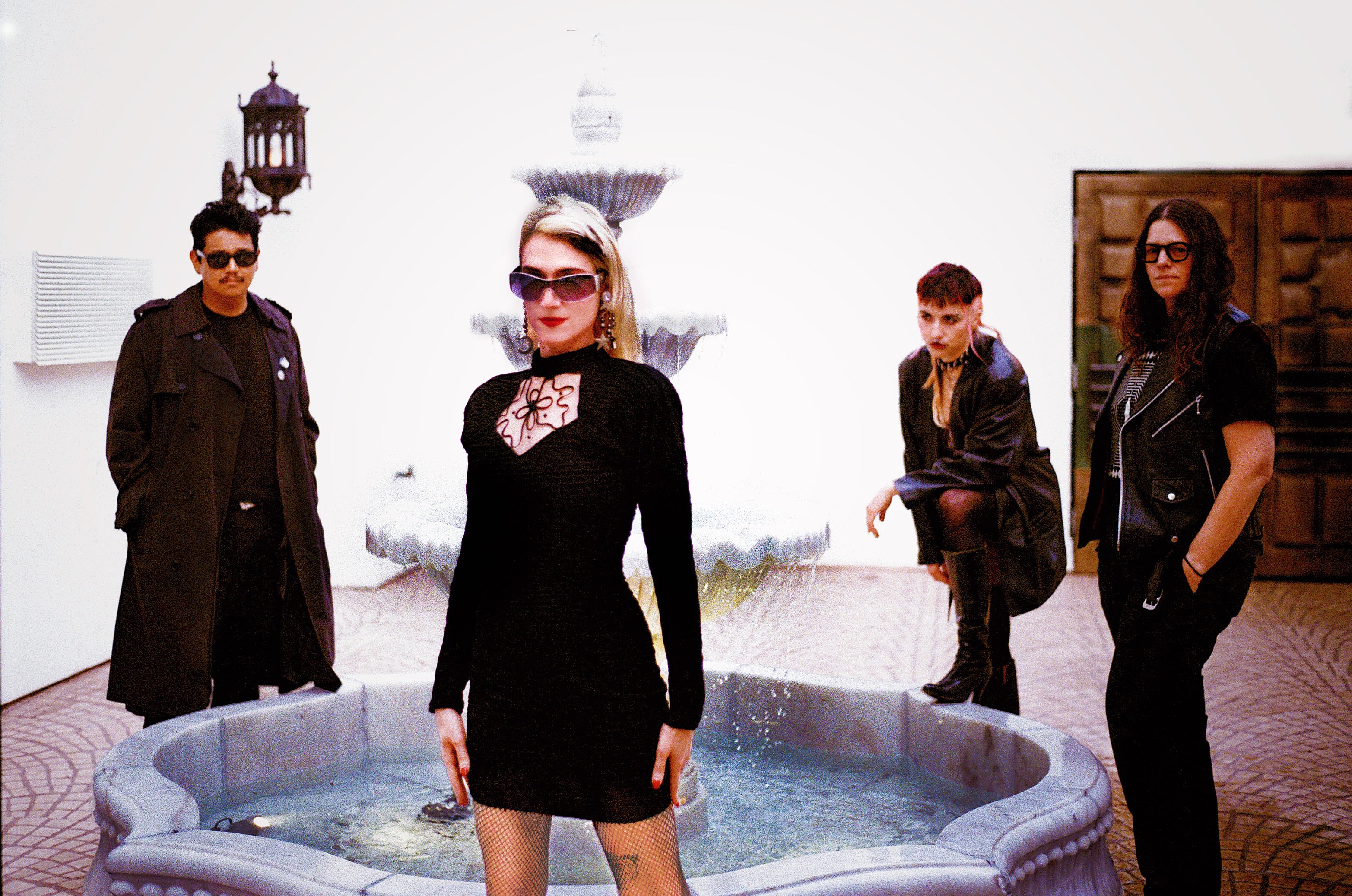 Mirror of Venus – à La Carte Records